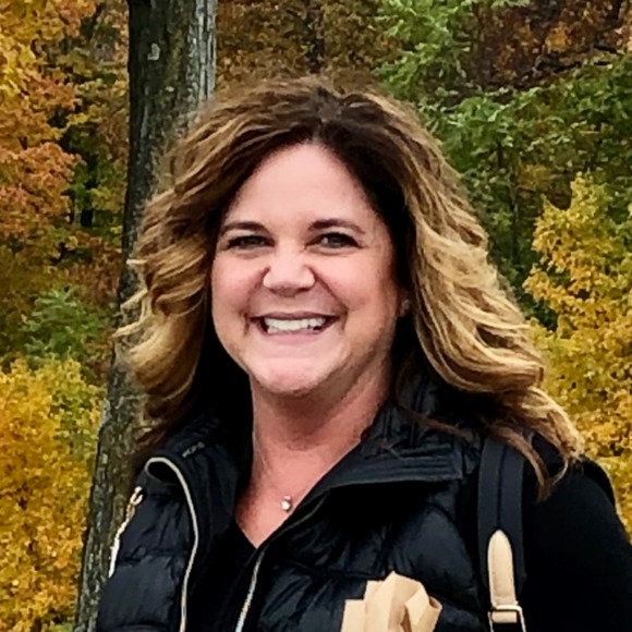 Meet your Posher, Mary - Picture 2 of 6